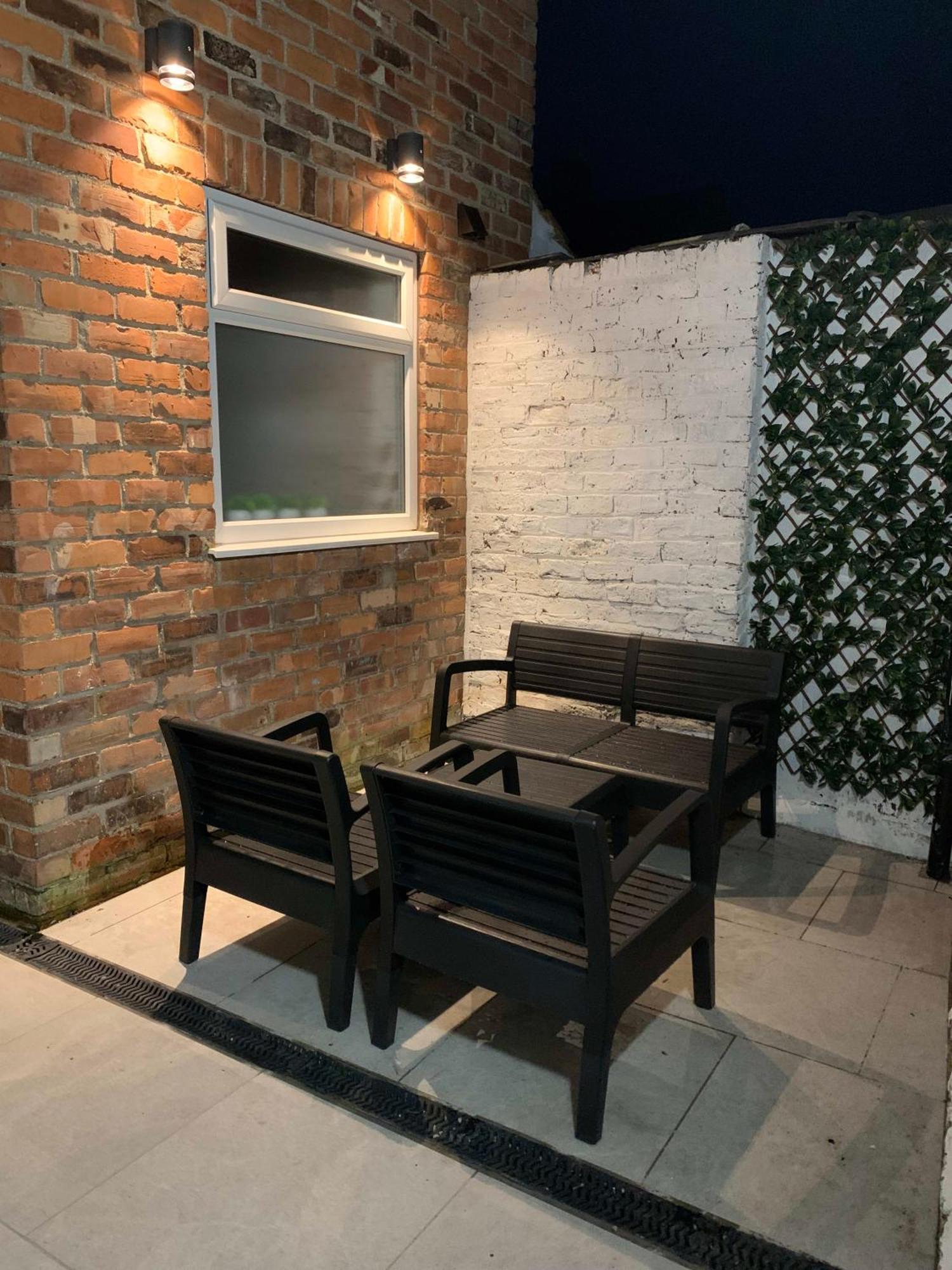 The Milton Sleeps 8 Close To Centre Pet Friendly