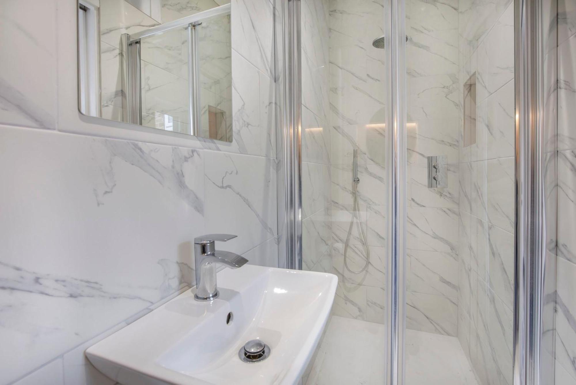 The Milton Sleeps 8 Close To Centre Pet Friendly * York